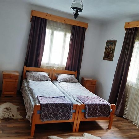 Hotel Casa De Vacanta Joldes Gîrda de Sus Exteriér fotografie
